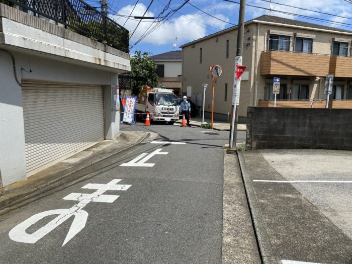 2021年8月　横浜市神奈川区神大寺　舗装補修工事に伴う交通誘導警備業務