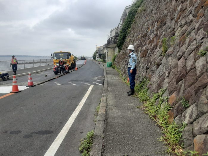 2022年6月　横須賀市野比　舗装補修工事に伴う交通誘導警備業務