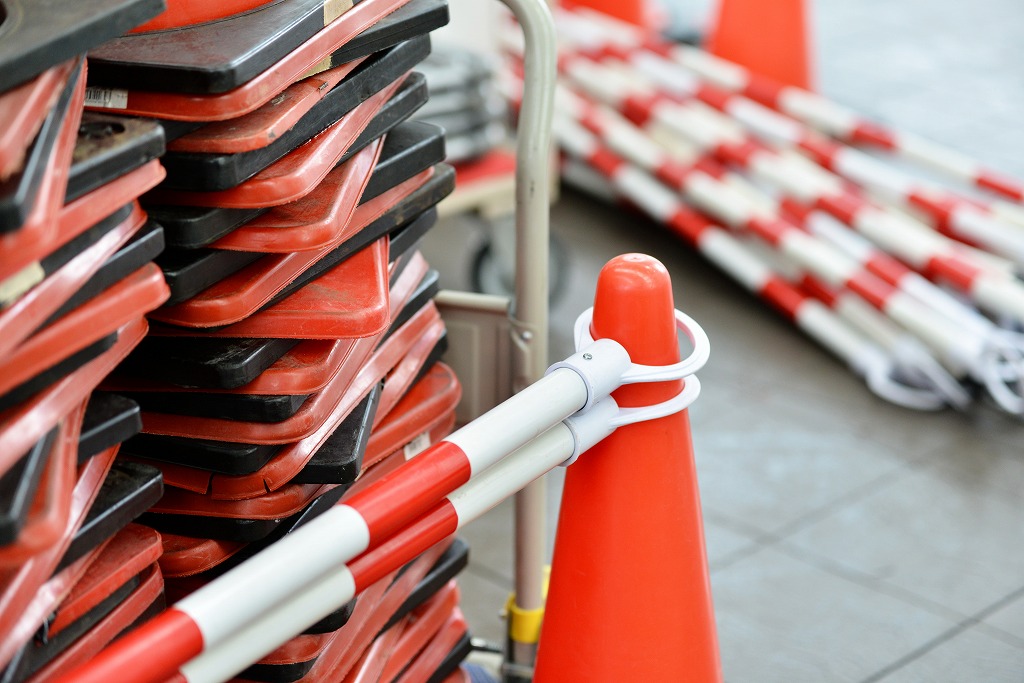 片側交互通行警備の知識とスムーズな誘導のコツ