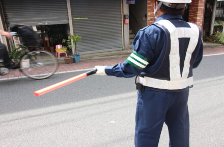 警備員・背中